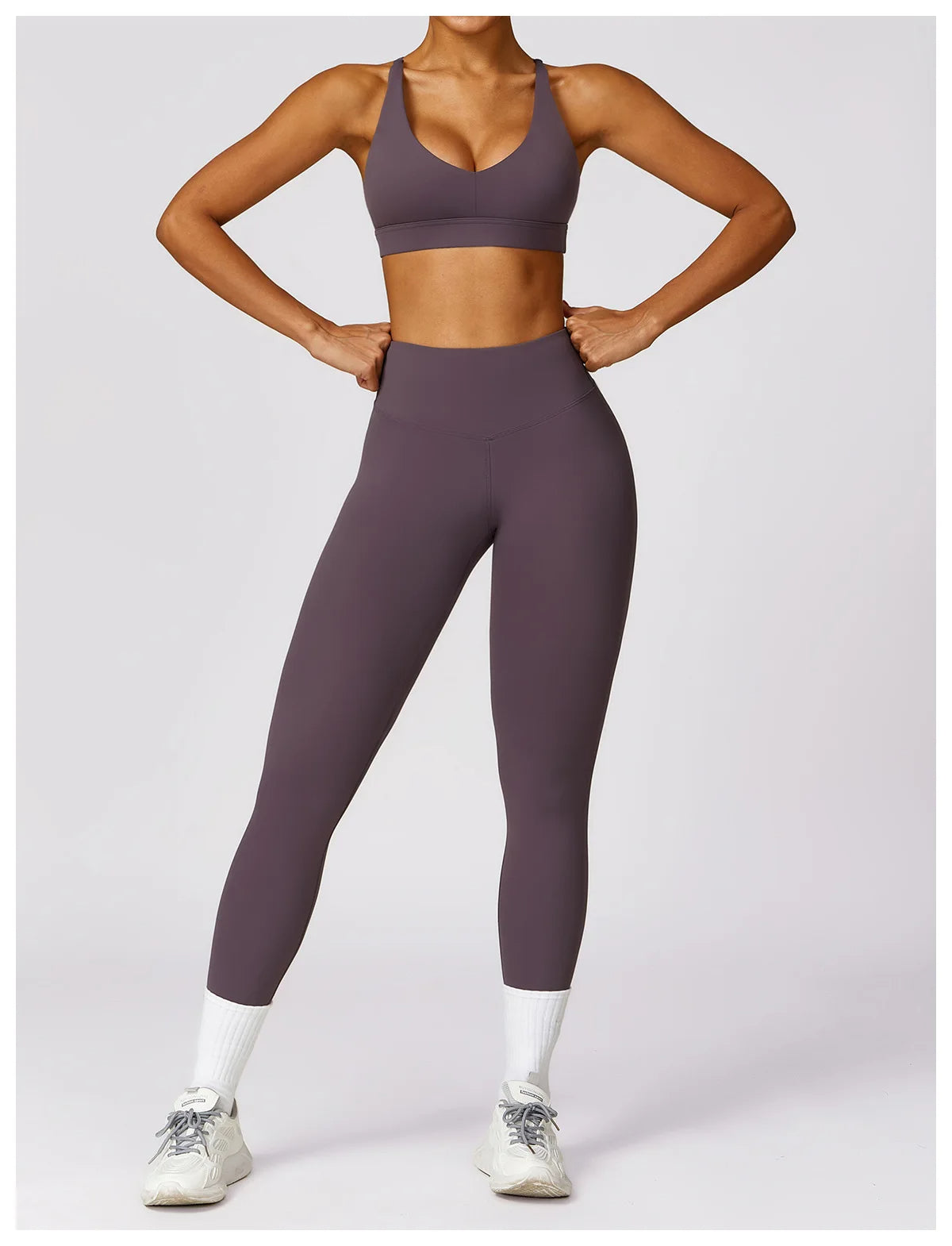 Conjunto deportivo mujer legging y Bra Morado