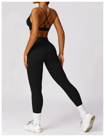 Conjunto deportivo mujer legging y Bra Negro